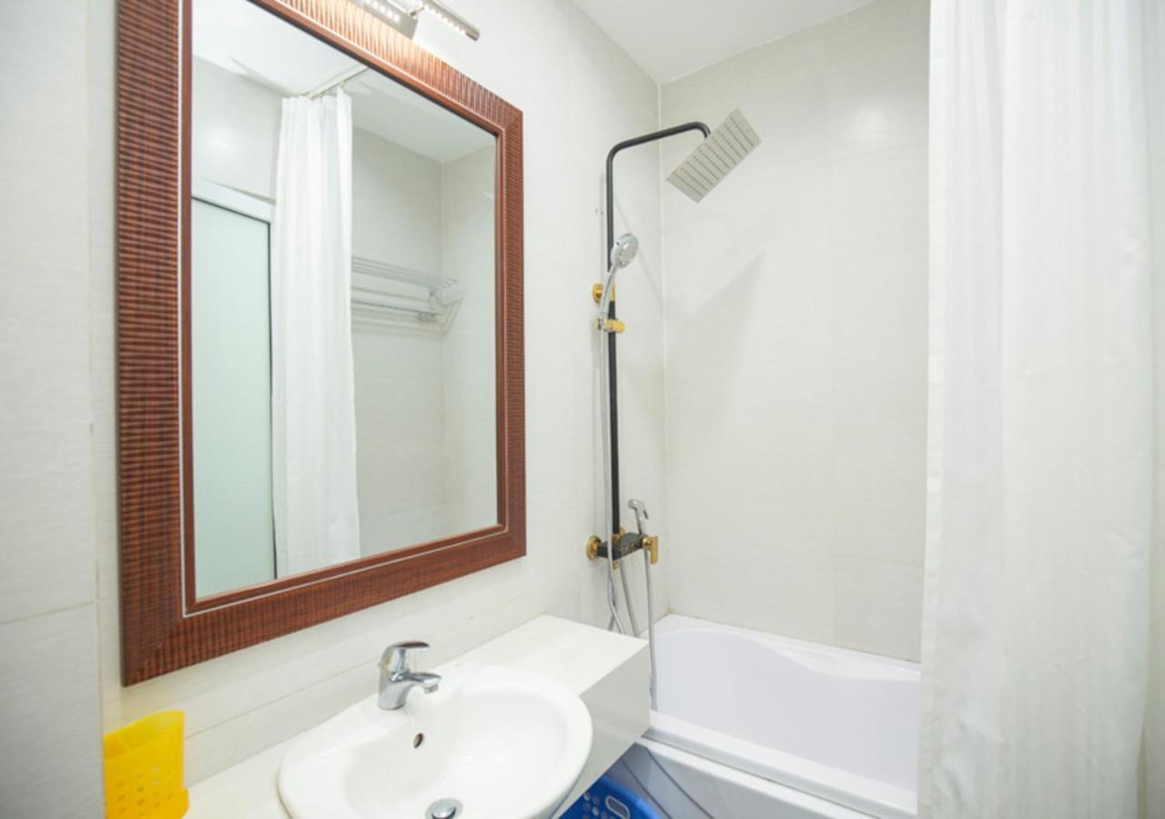 Sumitomo3- Luxury Apartment Hotel Near Lotte Hanoi Exterior photo